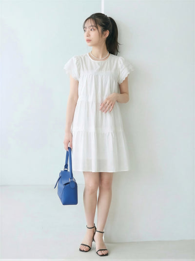 層疊蛋糕裙擺泡泡袖A字連身裙