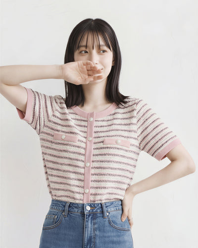 條紋撞色包邊 珍珠排扣 短袖針織開衫-淺米色 X 淺粉色-L