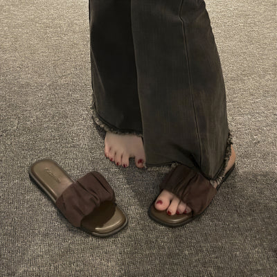 皺褶寬帶 柔絨包覆 平底一字拖鞋