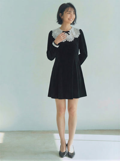 白色蕾絲大翻領蝴蝶結A字蕾絲拼接絲絨洋裝