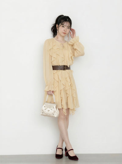 燕麥色層疊荷葉邊繫帶收腰長袖洋裝