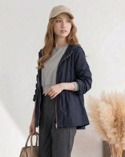 連帽拉鍊A字擺連帽風衣