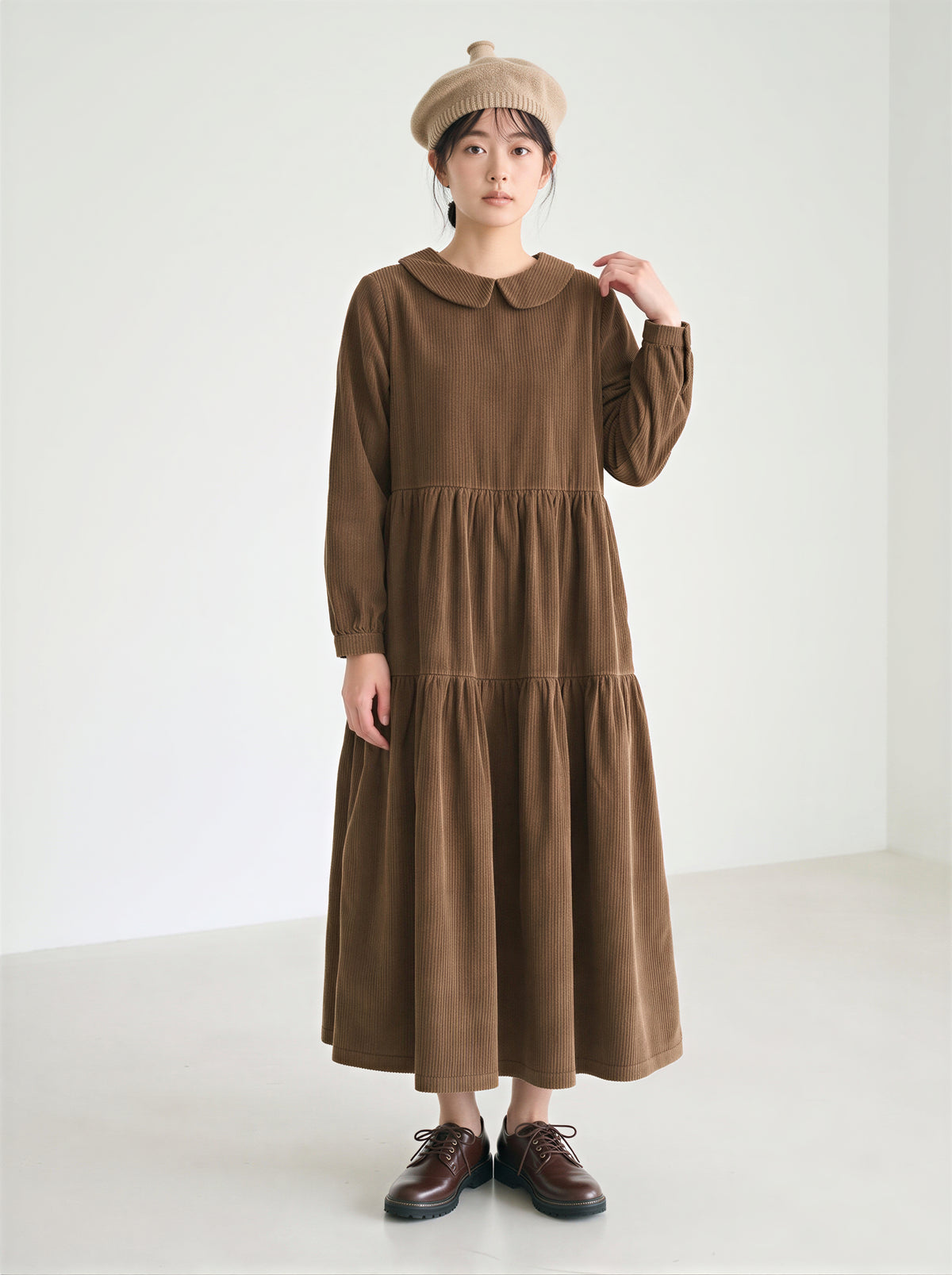 「秋季新品 」 M-2XL 娃娃領寬鬆層次長袖洋裝