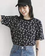 日系刺繡碎花，寬鬆短袖設計感百搭上衣
