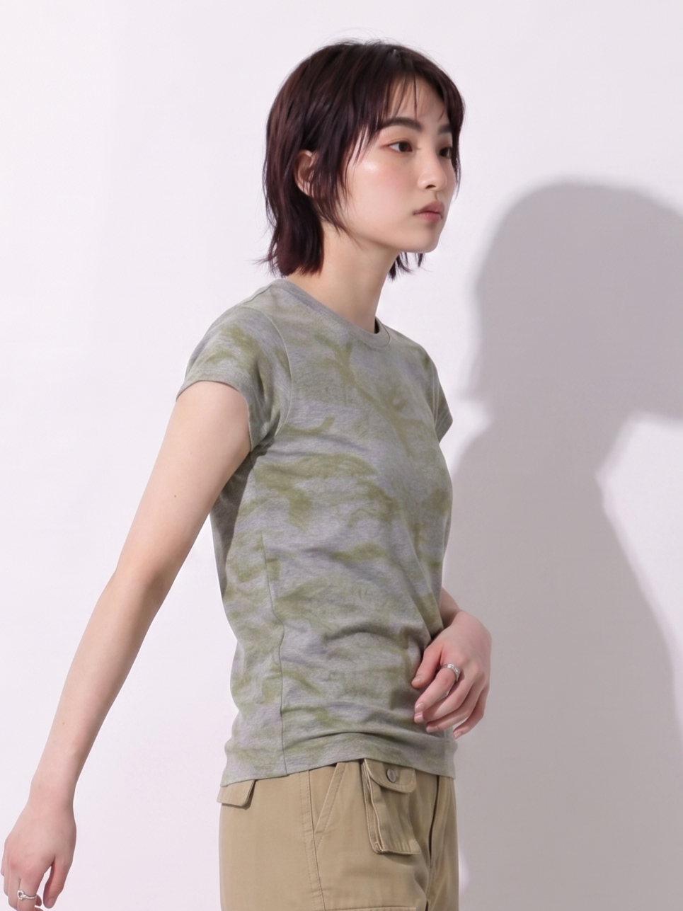 美式復古迷彩紮染！灰綠迷彩印花修身短袖T恤