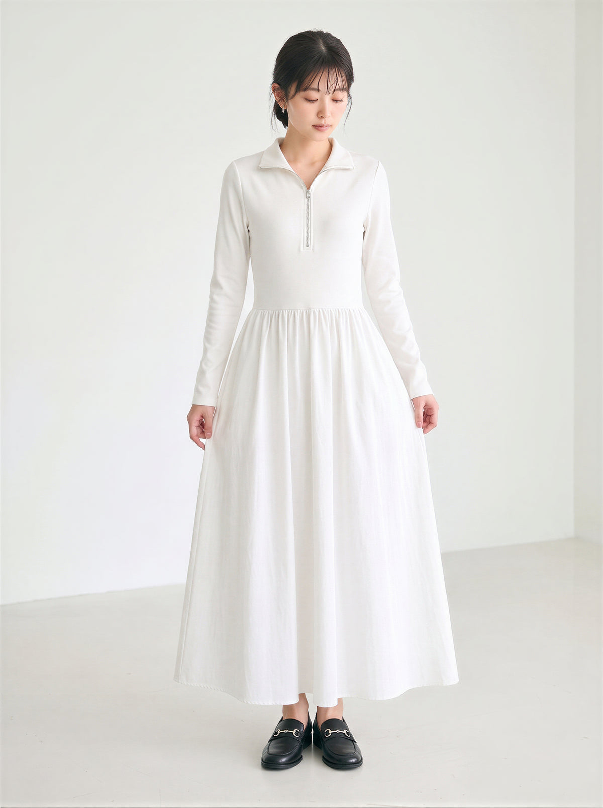 「秋季新品 」「兩色」S-XL 收腰拉鍊大擺Polo領洋裝