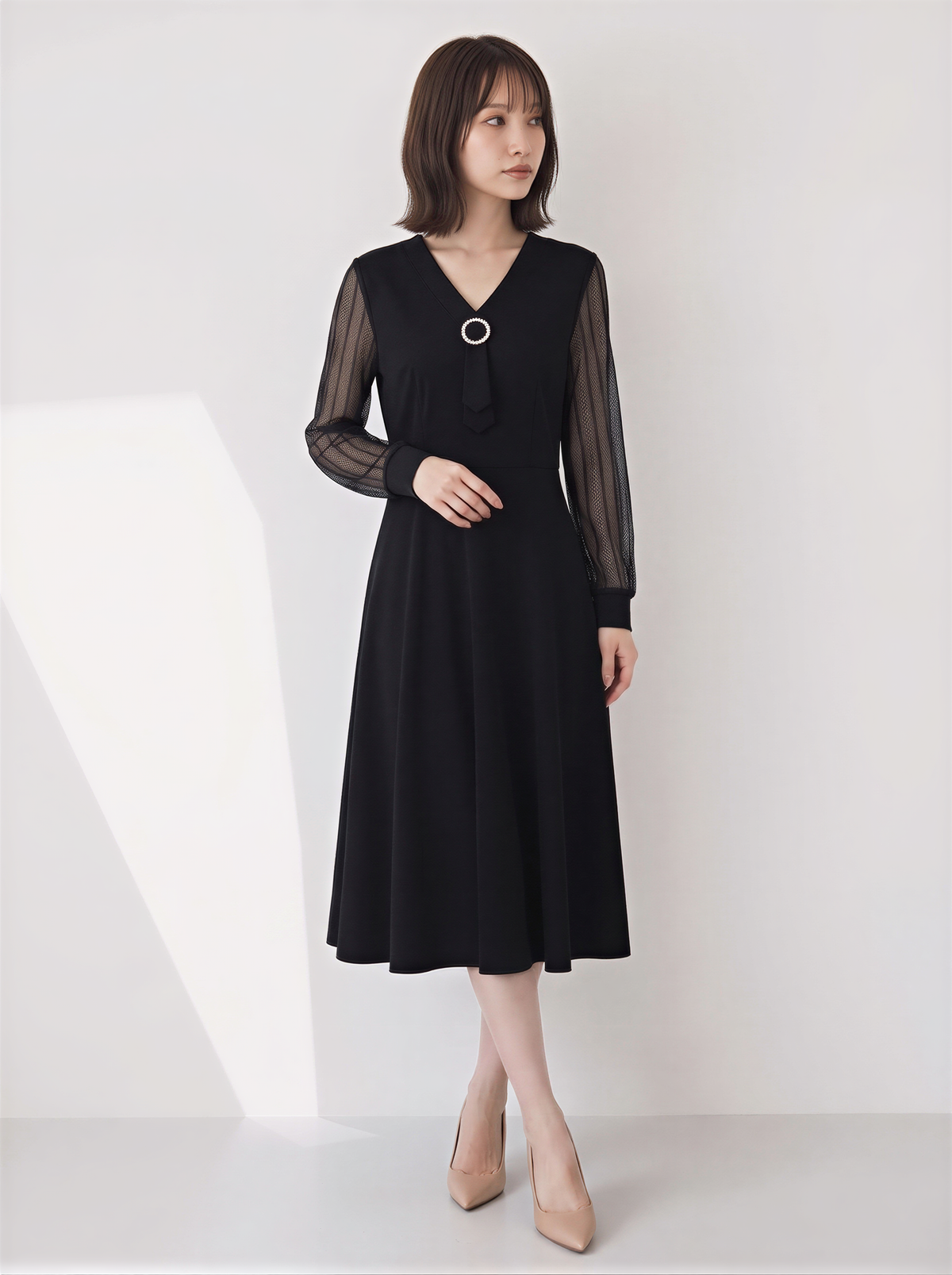 「秋季新品 」M~5XL V領收腰網紗袖蕾絲洋裝