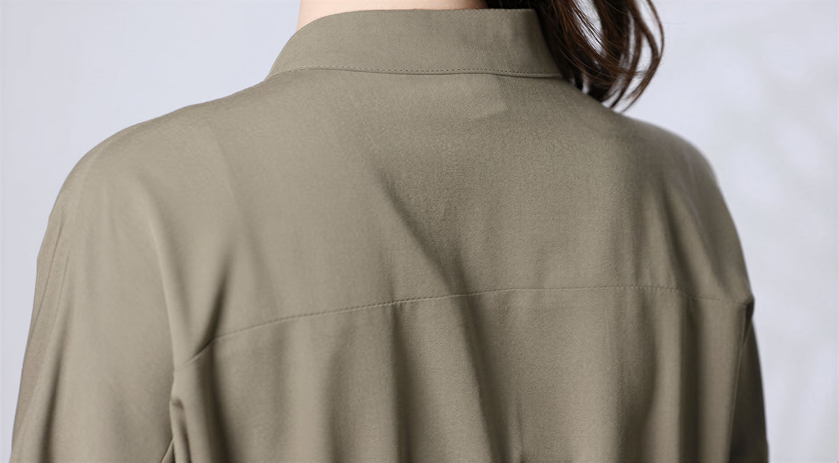 「兩色」「秋季新品 」 M-XL 收腰V領褶襉洋裝