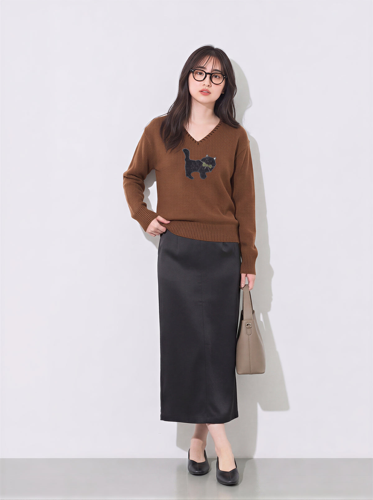 「兩色」S-XL V領鏤空滾邊 | 小貓圖案長袖針織衫