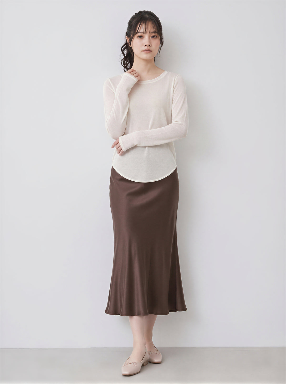 「秋季新品 」「兩色」S-2XL 圓領莫代爾修身打底長袖T恤