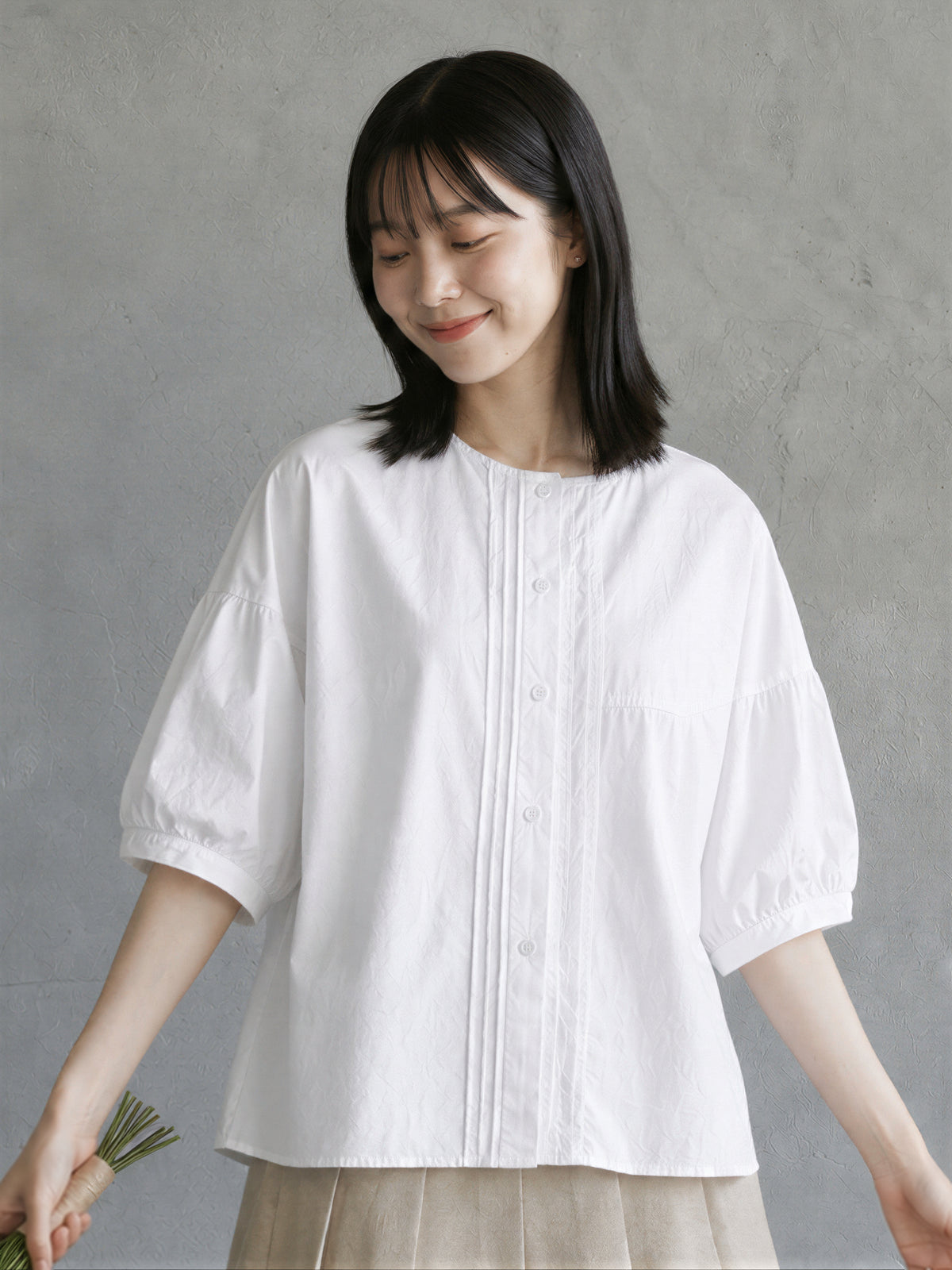 圓領壓褶泡泡袖襯衫-白色-2XL