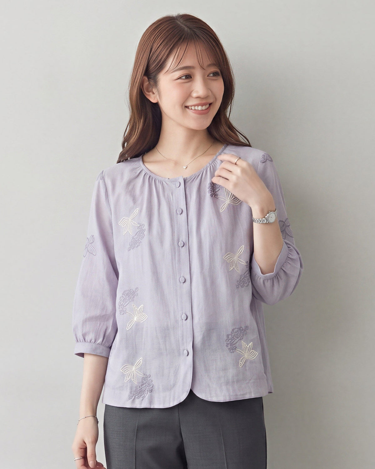 圓領刺繡燈籠袖襯衫-藍色-均碼