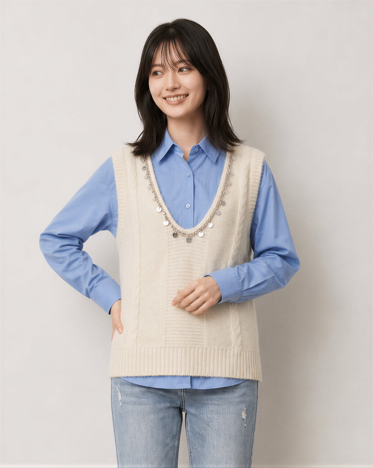 S-XL 米色珠飾V領毛絨感針織背心