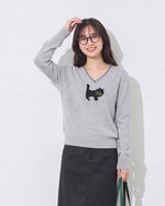 「兩色」S-XL V領鏤空滾邊 | 小貓圖案長袖針織衫