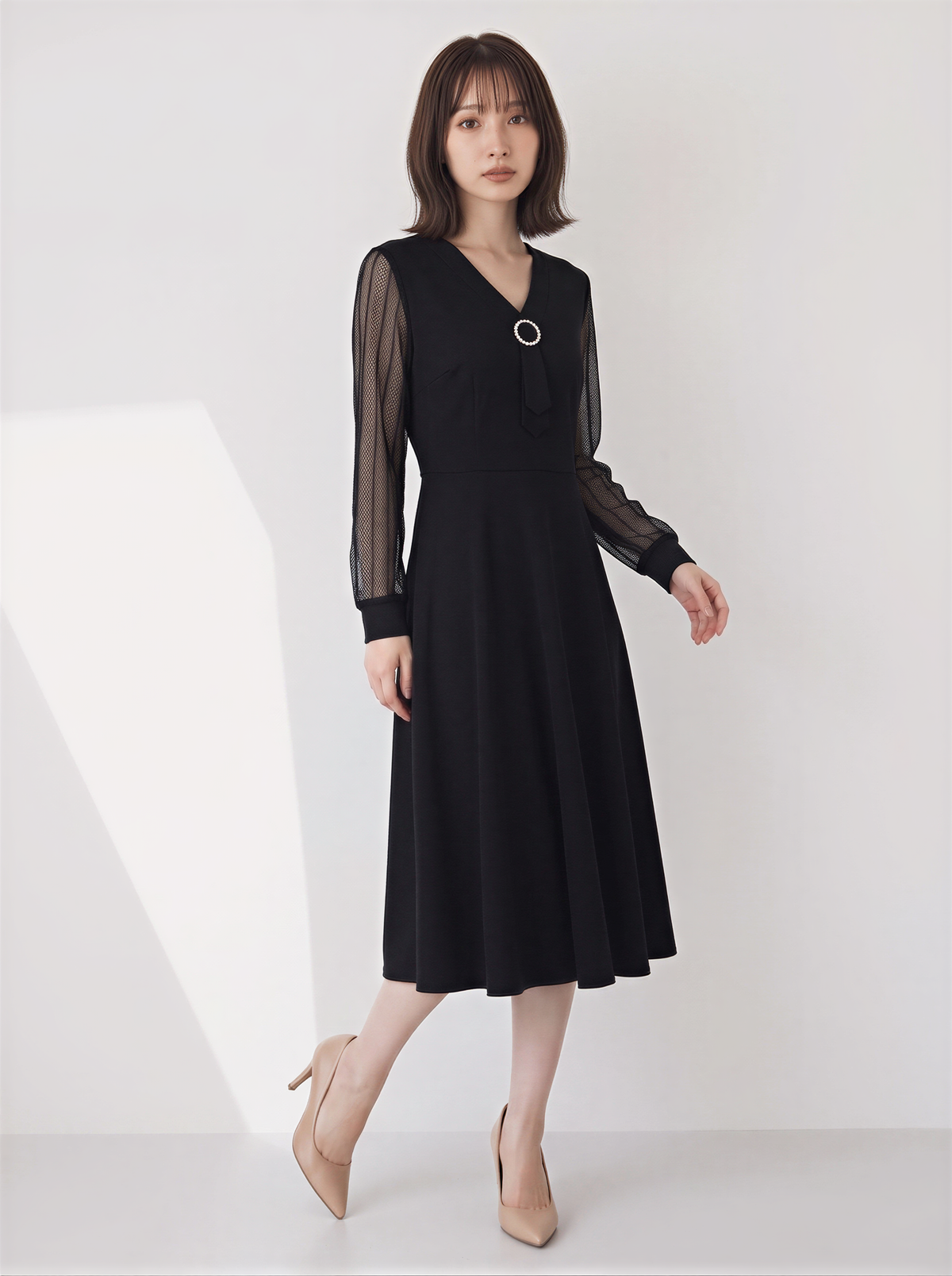 「秋季新品 」M~5XL V領收腰網紗袖蕾絲洋裝
