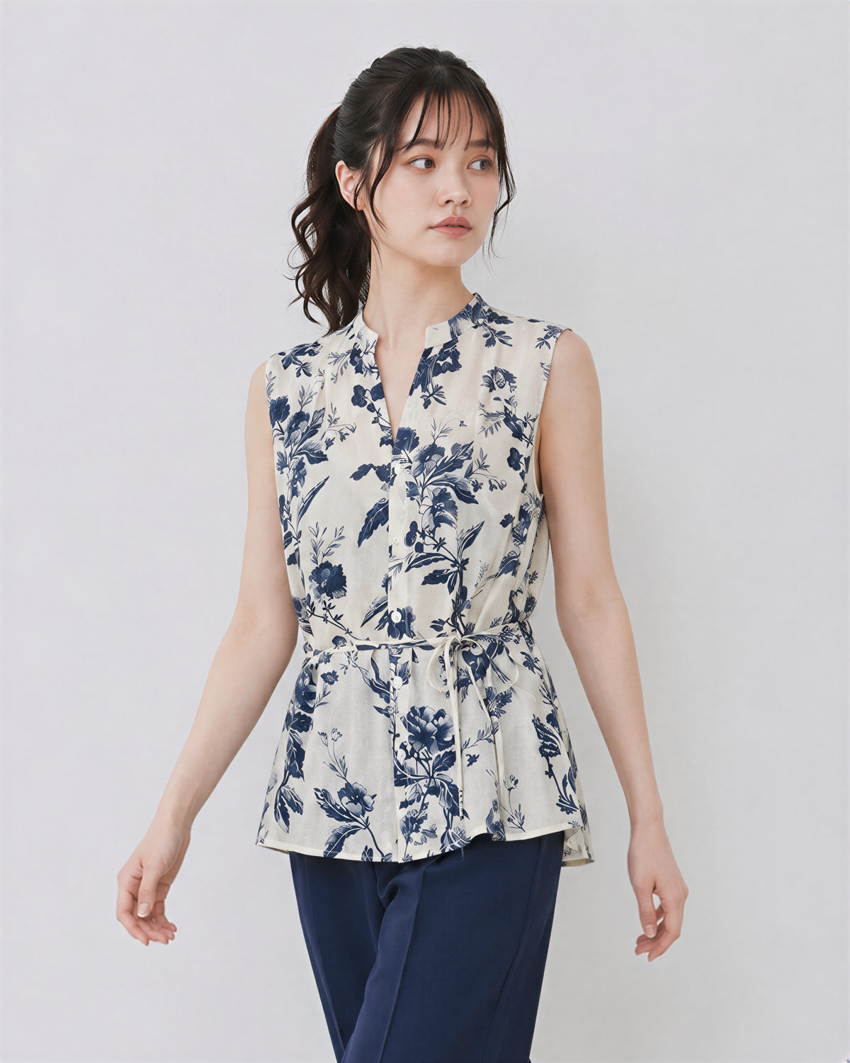 S-XL 藍色印花 | 收腰無袖襯衫