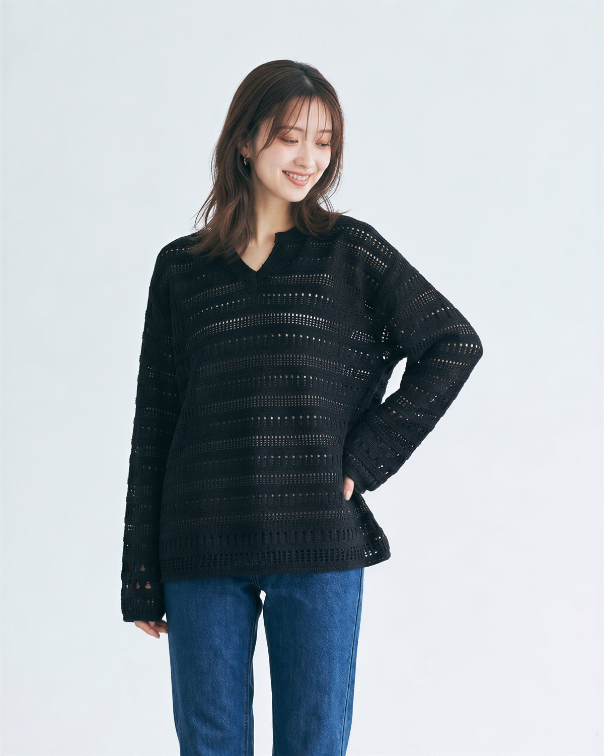 「秋季新品 」「多色」 鏤空紋理 | 小V領寬鬆針織衫
