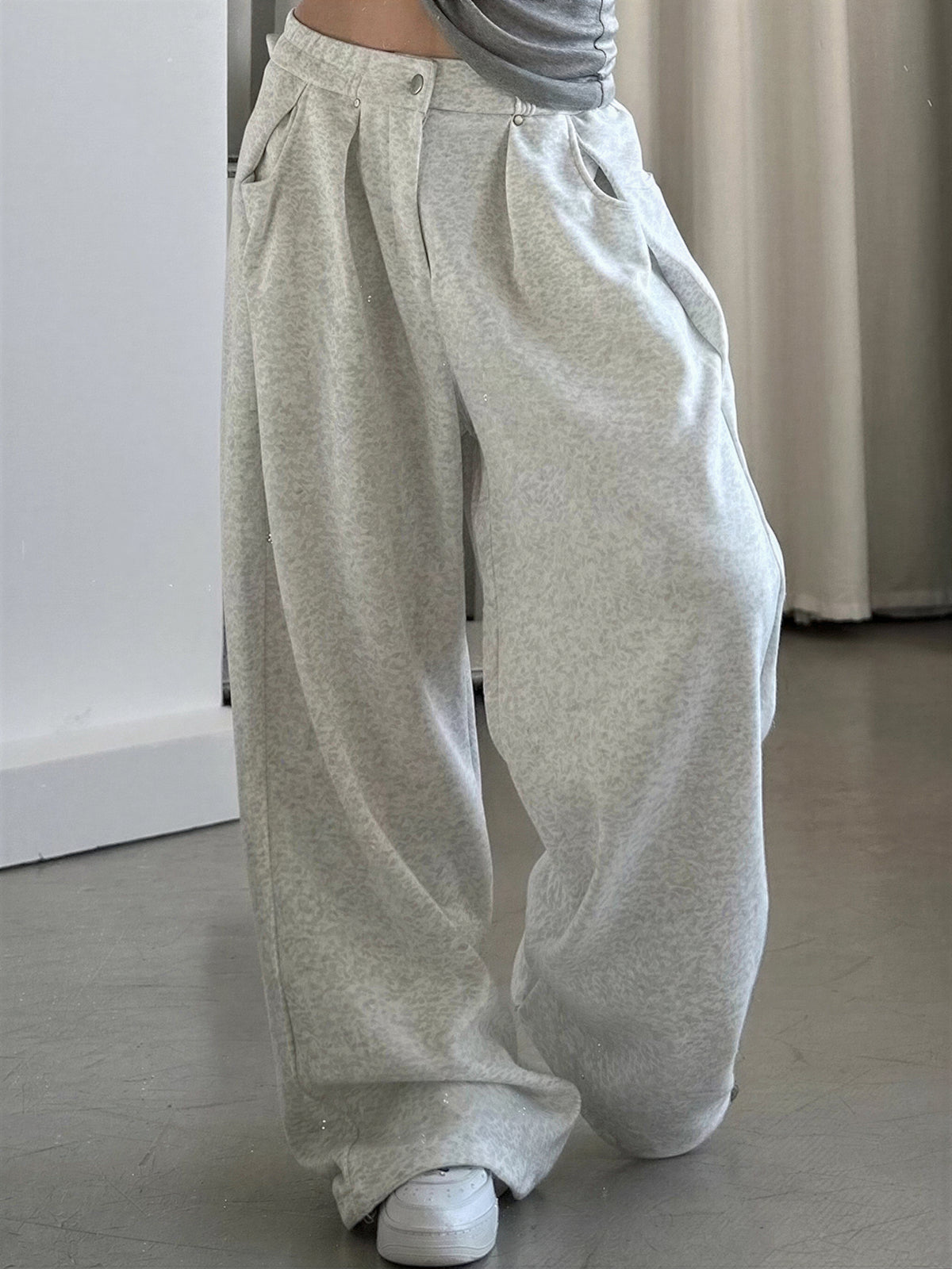 「兩色」「秋季新品 」 S-XL 低腰打褶寬管運動褲