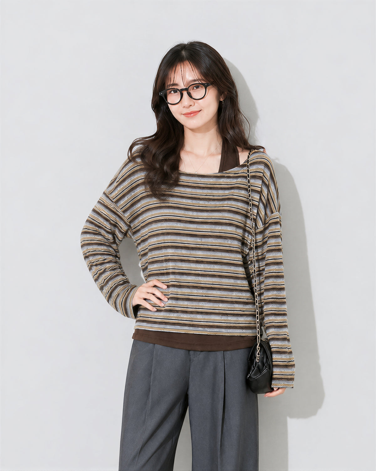 「兩色」S-XL 斜肩露膚條紋假兩件T恤