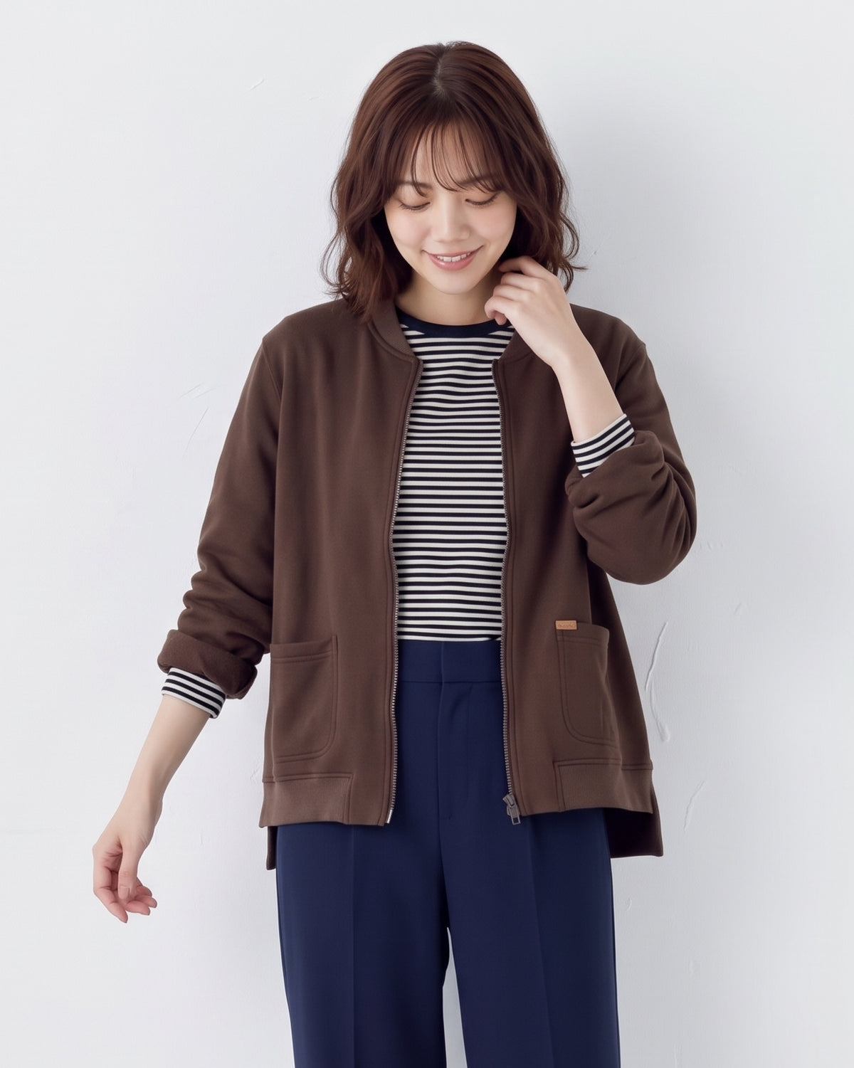 「兩色」「秋季新品 」M-4XL 寬鬆圓領大口袋夾克