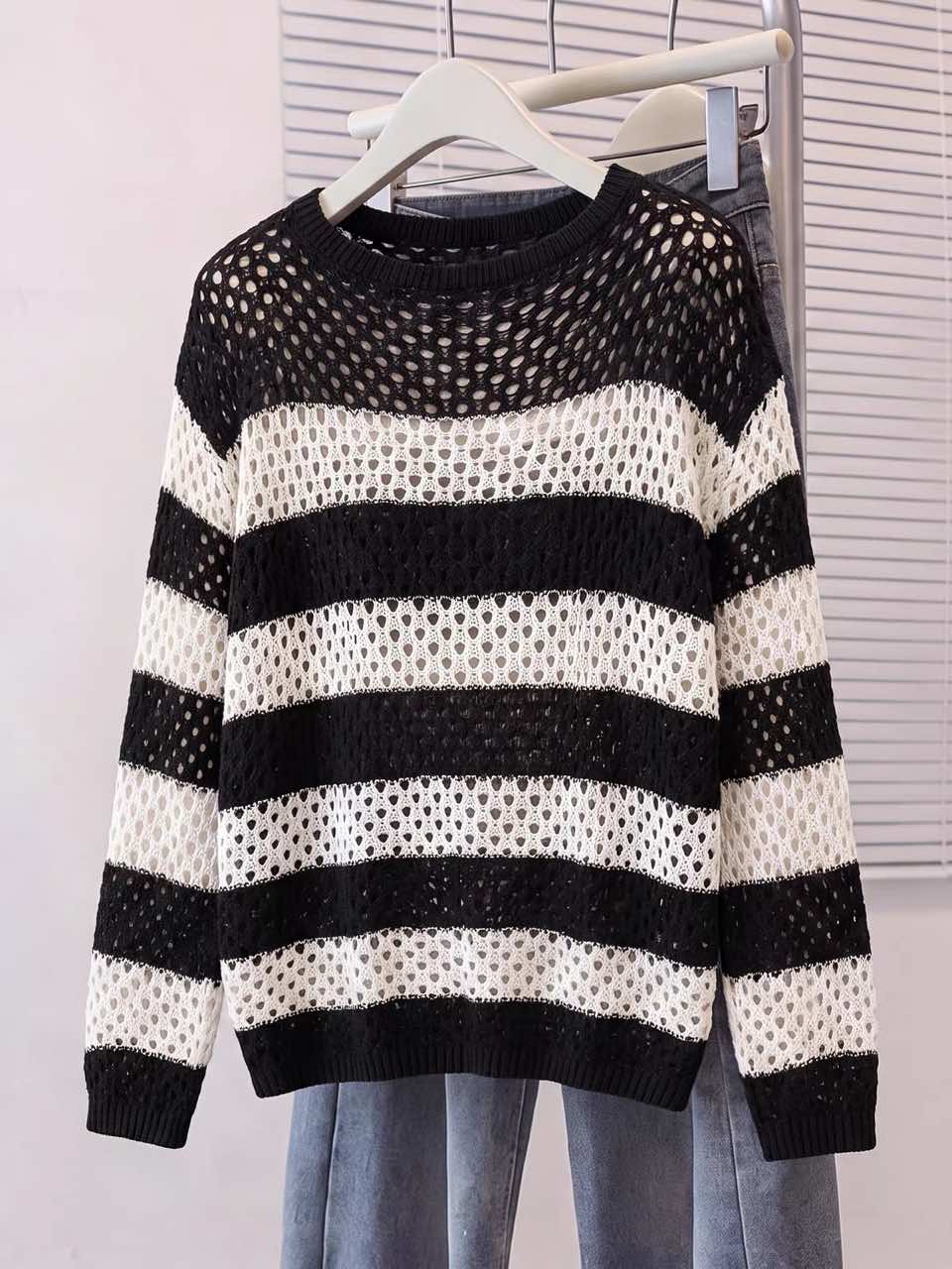 M-4XL 黑白條紋鏤空 | 寬鬆針織衫