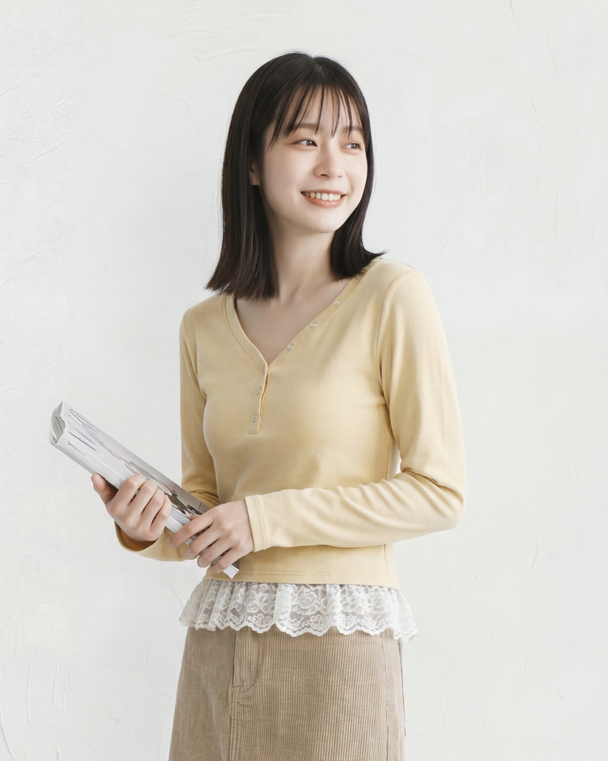 修身V領排扣蕾絲拼接內搭上衣