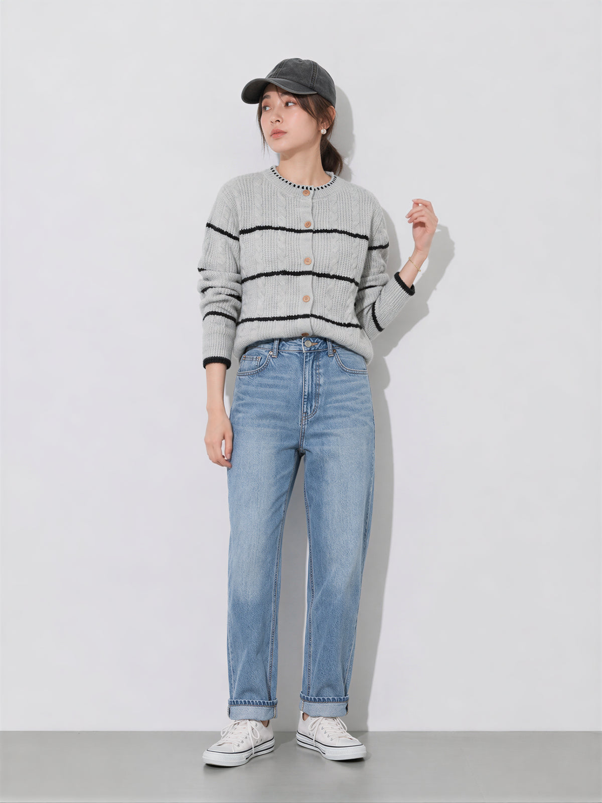 S~XL 灰色圓領條紋針織開襟衫
