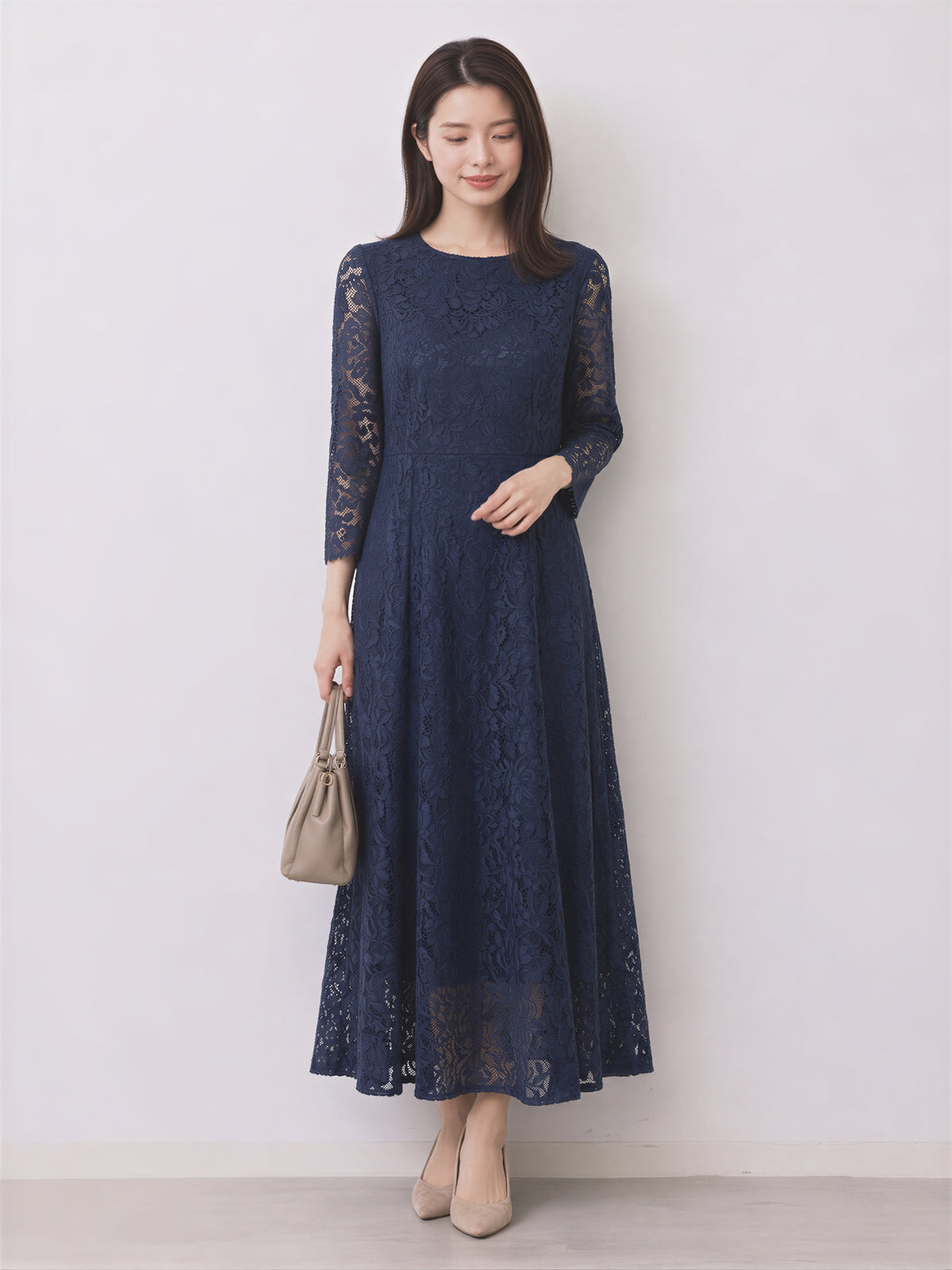 「秋季新品 」「兩色」S-2XL 品質圓領長袖A字蕾絲洋裝