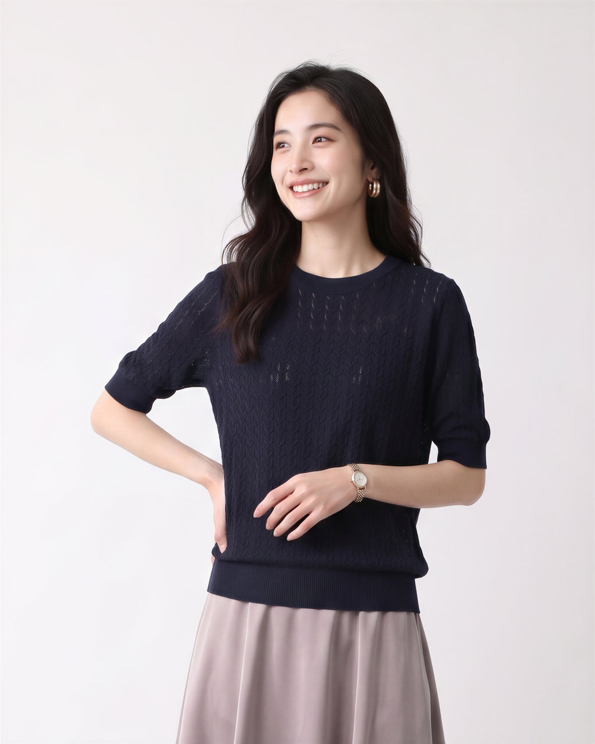 M-XL 鏤空提花圓領針織衫