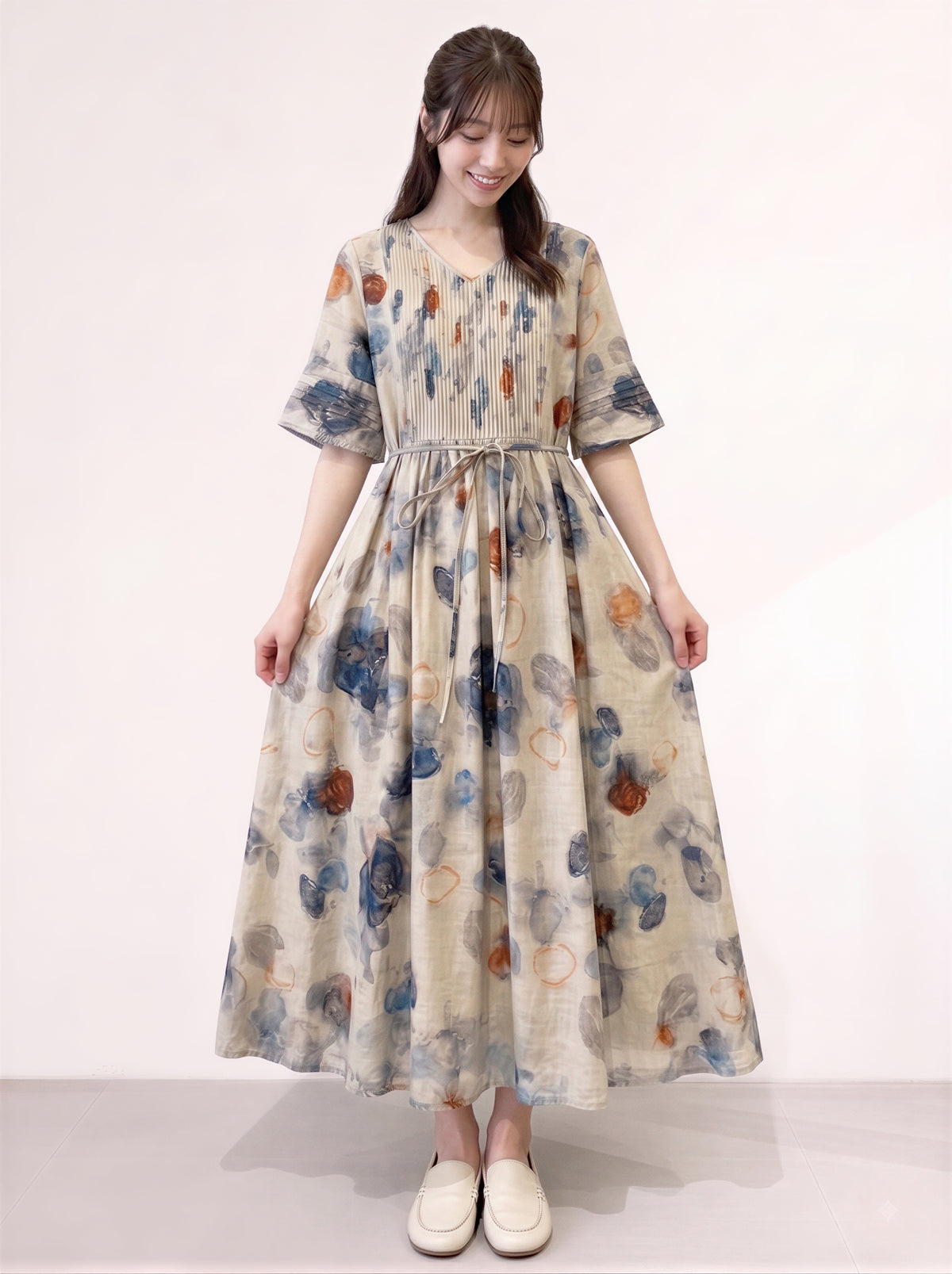 M-2XL 淺米色V領綁帶印花長洋裝