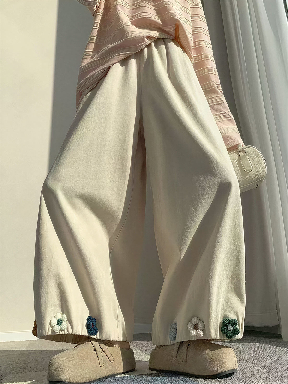 「3色」M~3XL 鬆緊高腰刺繡燈籠褲