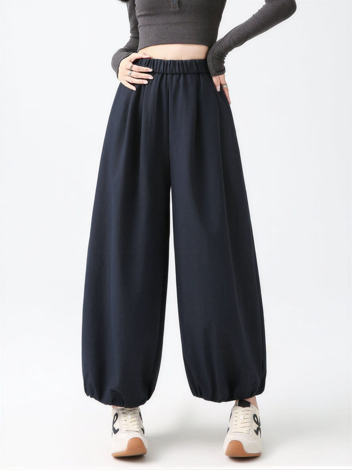 「3色」S-XL 鬆緊腰束口寬褲
