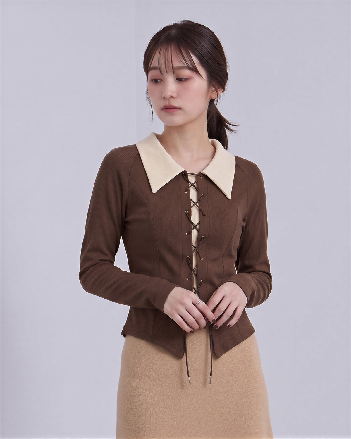 M-2XL 撞色翻領綁帶收腰長袖針織衫