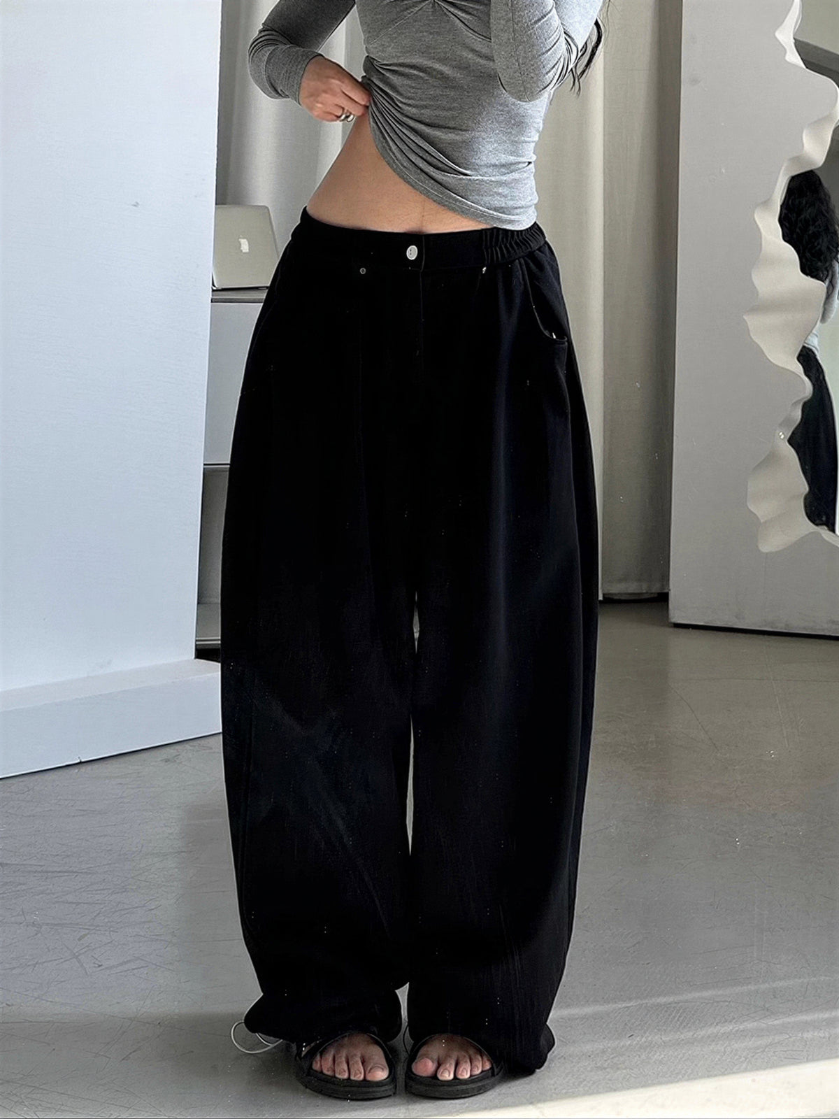 「兩色」「秋季新品 」 S-XL 低腰打褶寬管運動褲