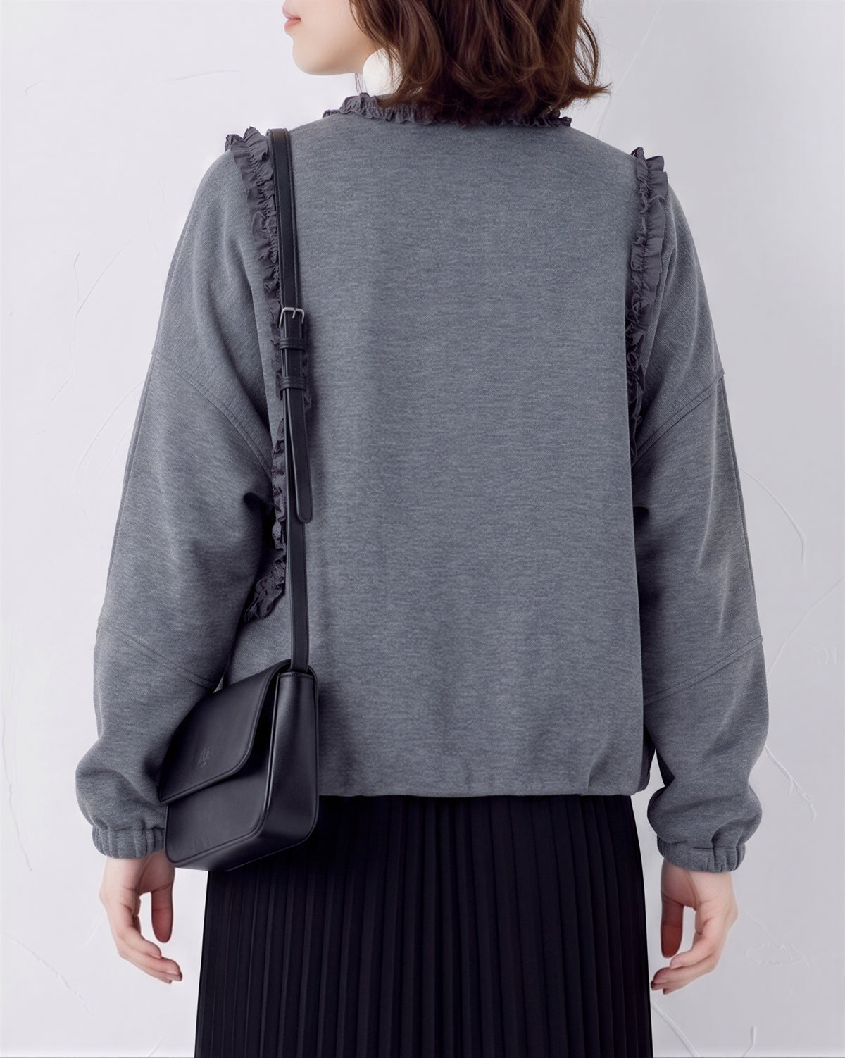「兩色」「秋季新品 」 M-2XL 荷葉邊寬鬆短版夾克