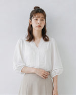 V領蕾絲拼接泡泡袖雪紡襯衫-白色-2XL