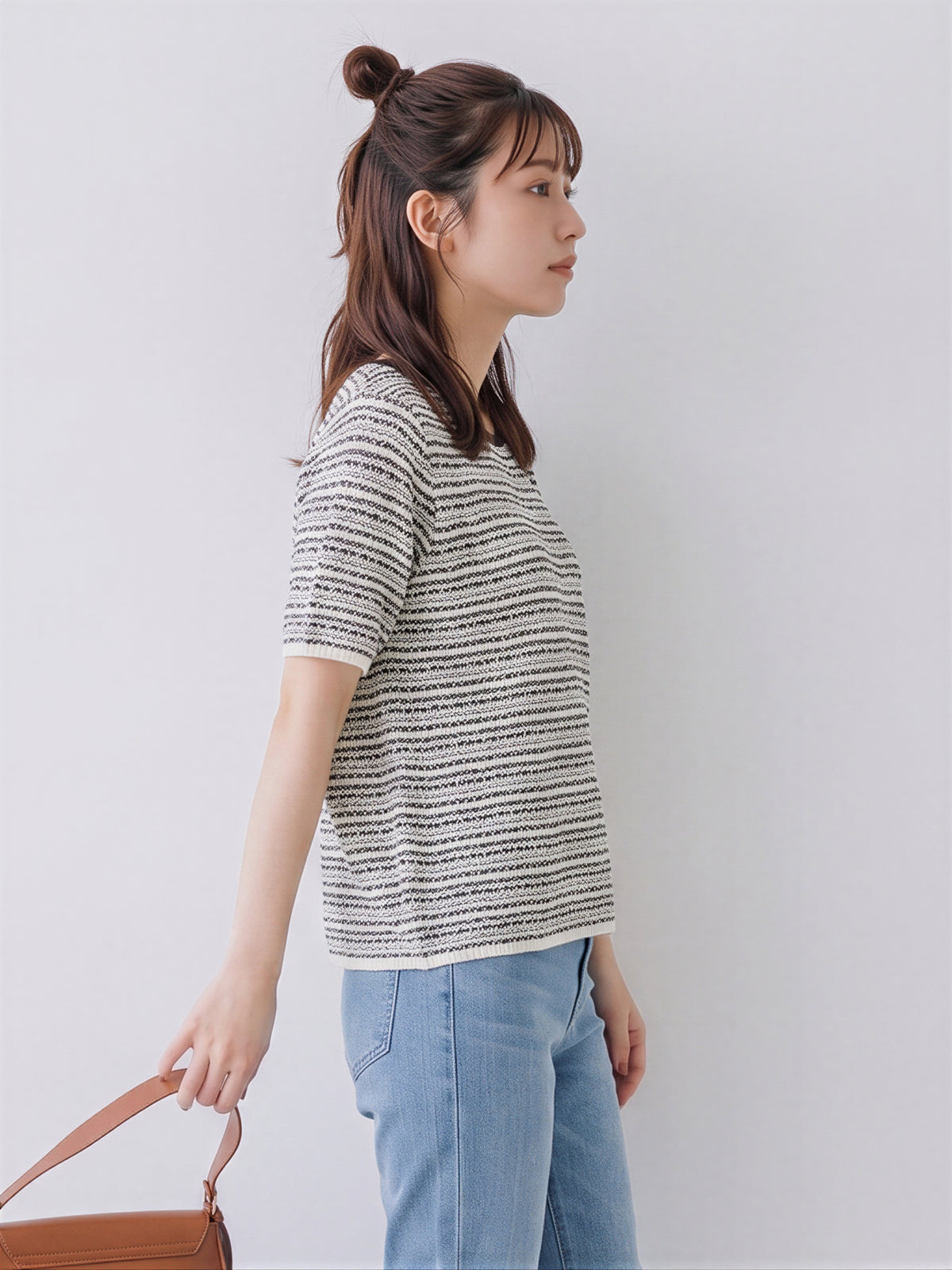 S~XL 柔軟不紮身黑白紋理 | 圓領短袖針織衫