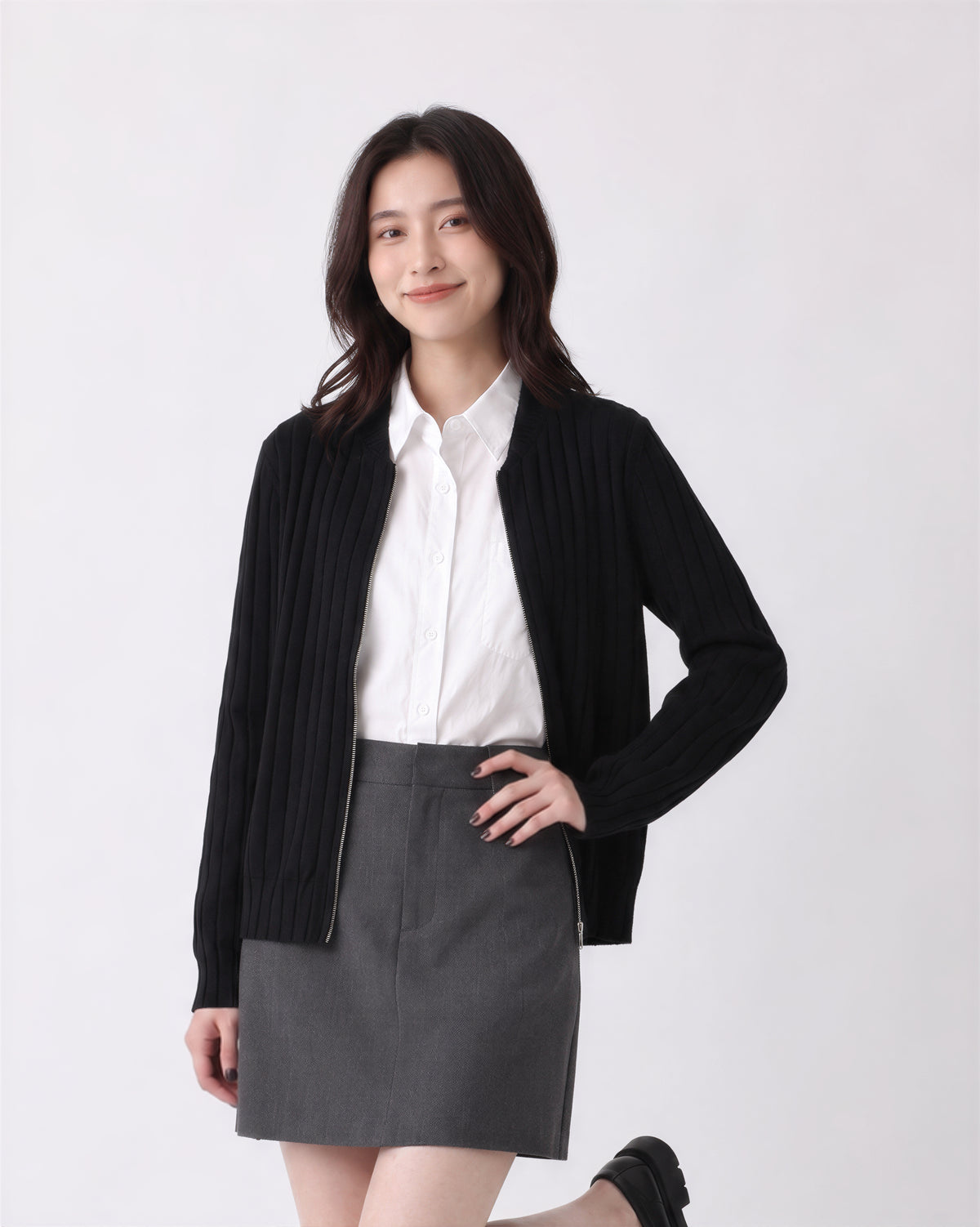 「秋季新品 」「兩色」S-2XL 直條紋修身短版針織開衫