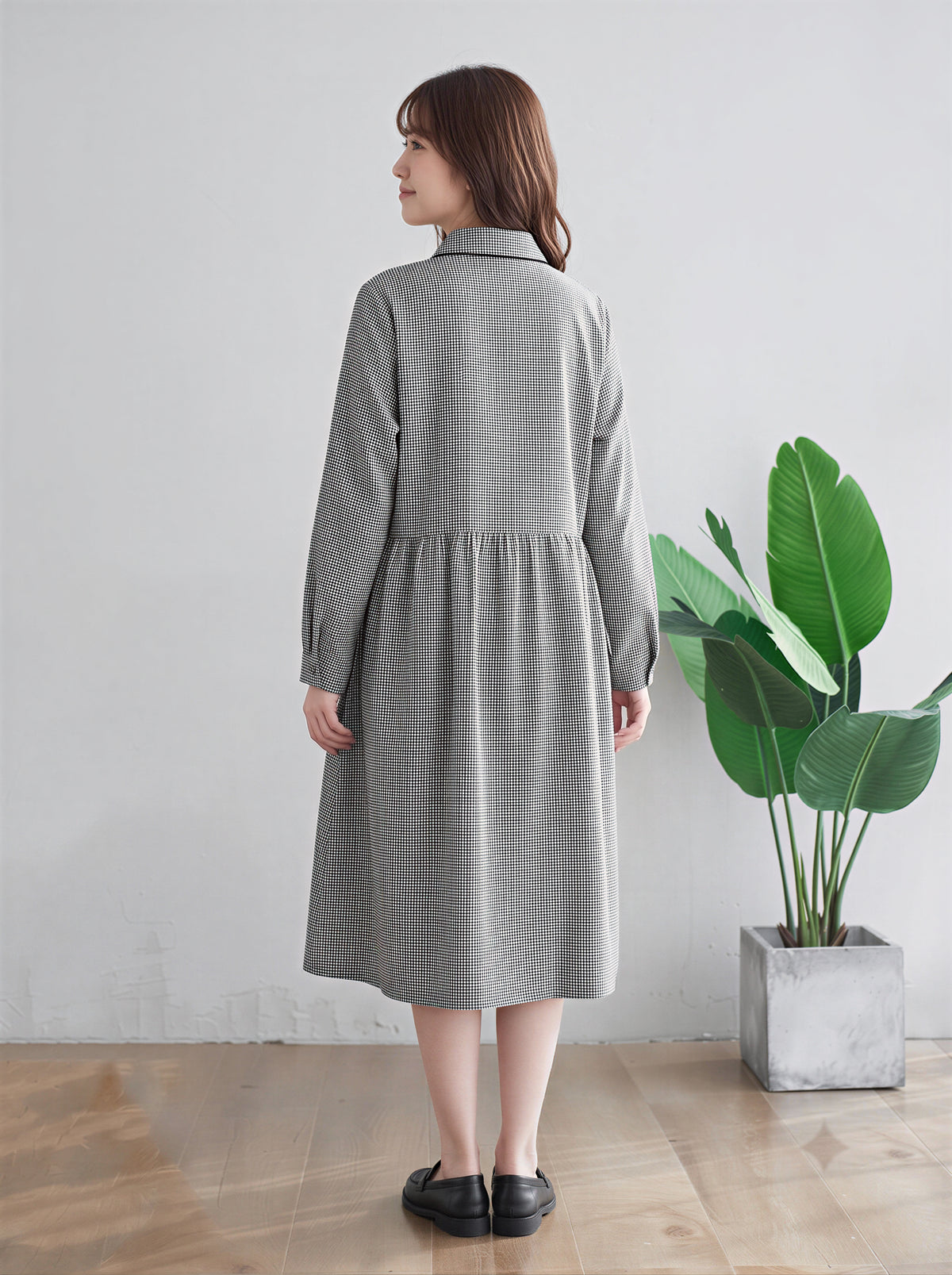 「秋季新品 」「兩色」M-2XL 寬鬆A字擺立體剪裁襯衫洋裝