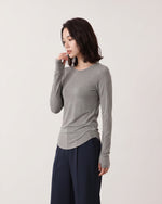 「秋季新品 」「兩色」S-2XL 圓領莫代爾修身打底長袖T恤