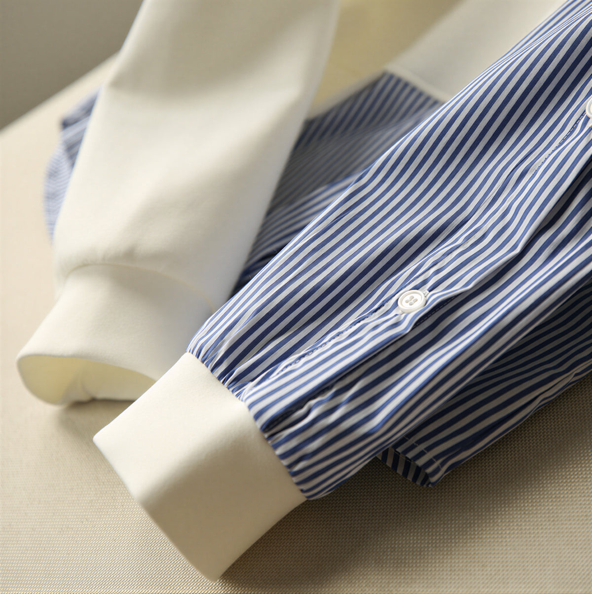 「兩色」「秋季新品 」 S-2XL 拼接條紋寬鬆衛衣