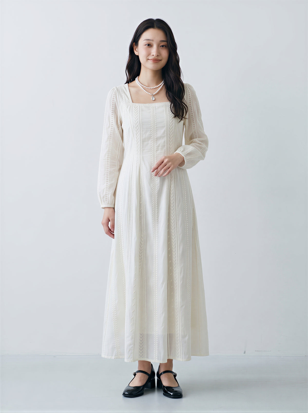「秋季新品 」S-2XL 白色收腰飄逸蕾絲洋裝