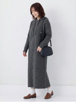 「秋季新品 」「兩色」連帽坑條寬鬆針織洋裝