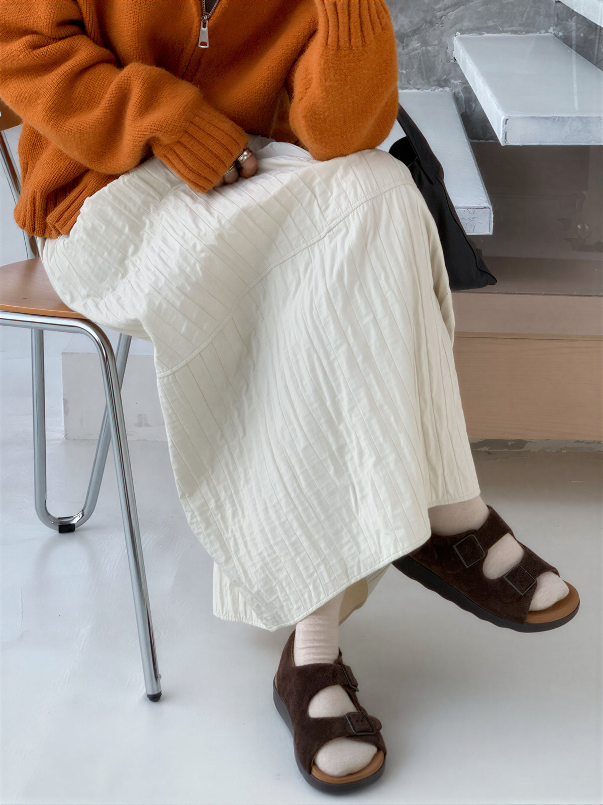 「兩色」「秋季新品 」M-XL 抓皺蓬感高腰半身裙