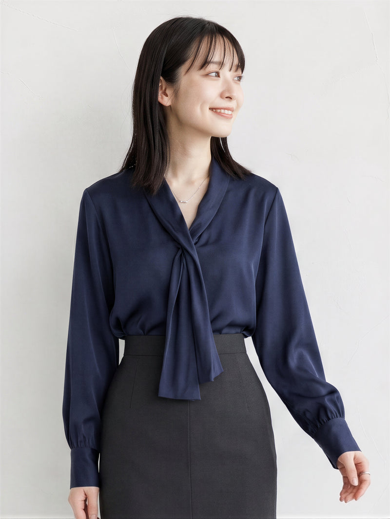 「秋季新品 」「兩色」 M-L  飄帶領垂墜感 | 優雅通勤風寬袖長袖襯衫