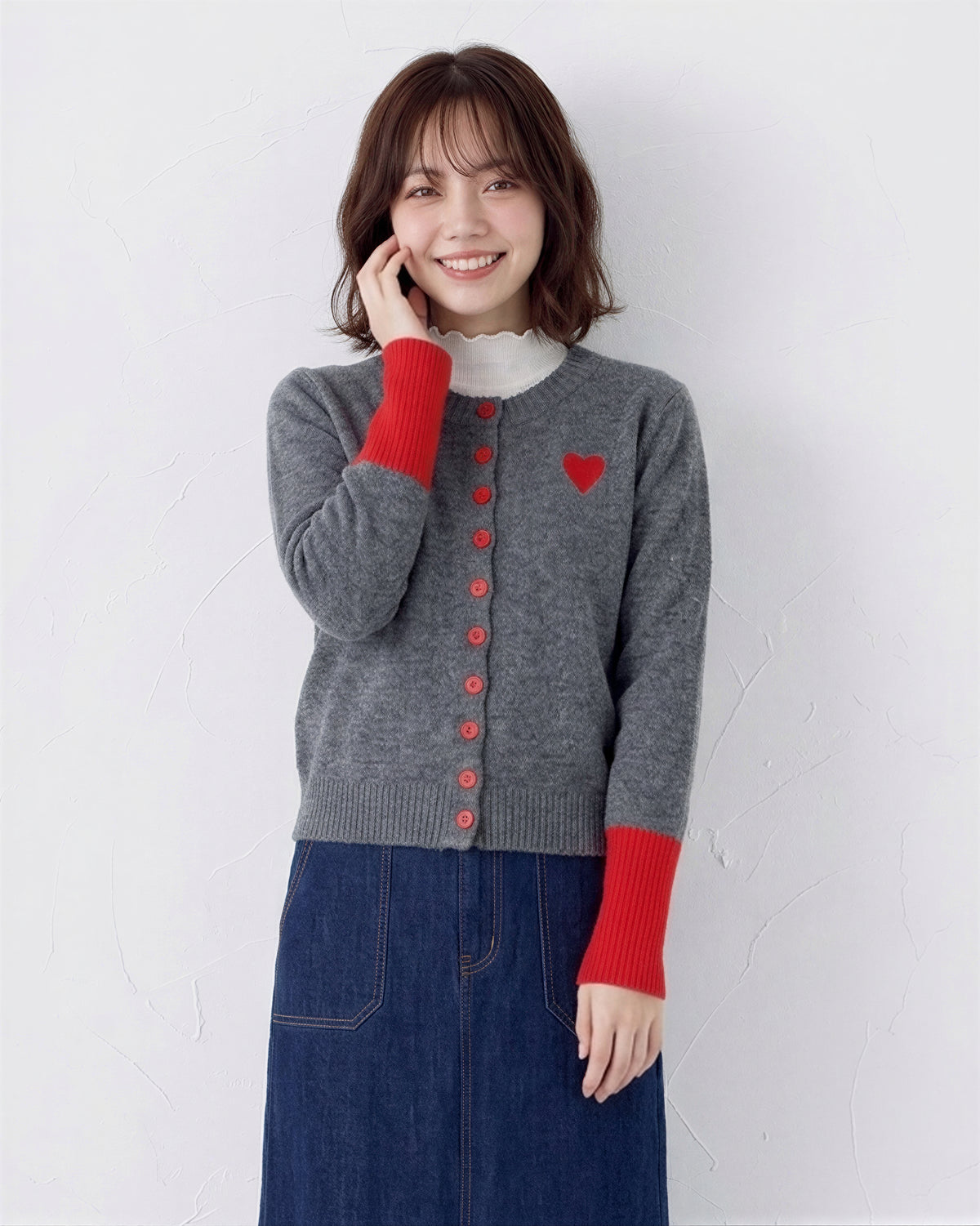 「秋季新品 」撞色羅紋愛心刺繡針織開襟衫