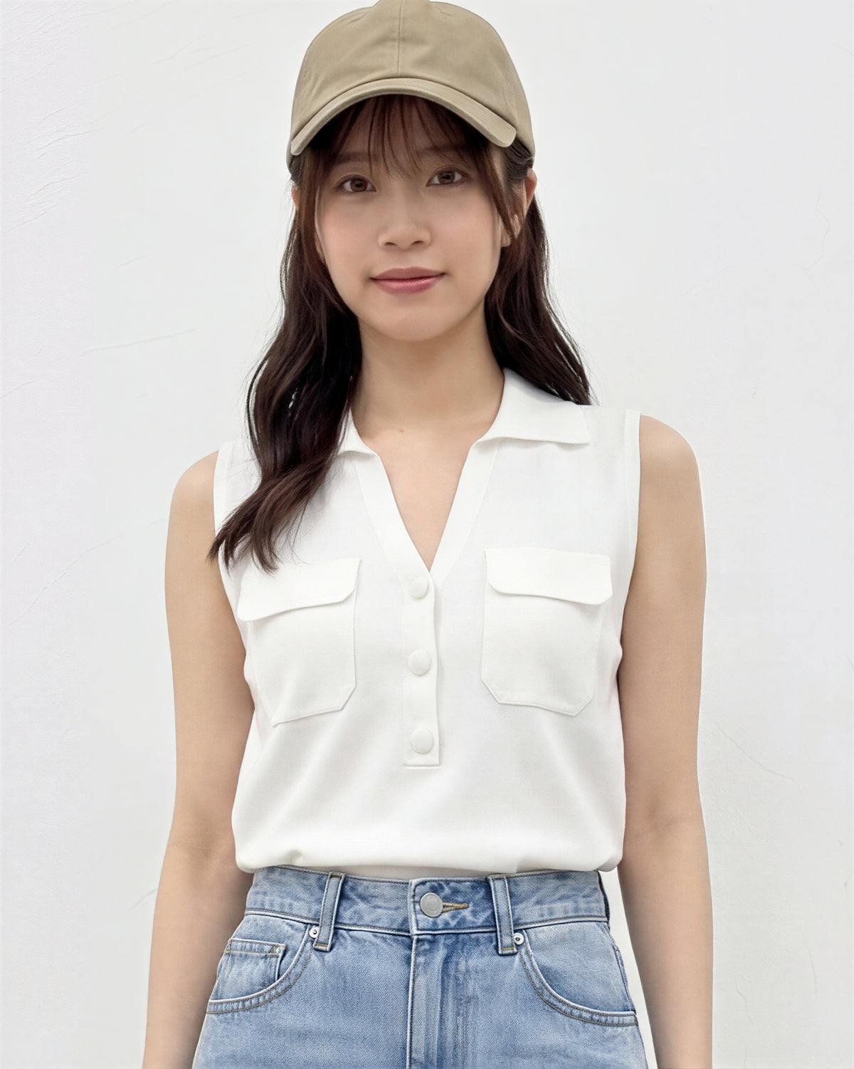 翻領V領開襟雙口袋無袖針織背心-白色-均碼 (90-120)