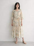 淺黃色