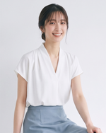 V領落肩無袖褶裥襯衫