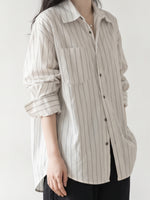 「兩色」「秋季新品 」S-XL 寬鬆條紋拼接口袋襯衫